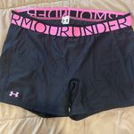 Under Armour Women’s L  exercise shorts Photo 0