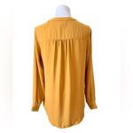 Jones New York  Mustard Yellow Crepe Tunic Blouse SMALL Corpcore City Girl Preppy Photo 1