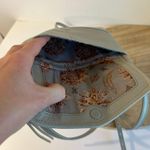 HOBO Amble Light Ash Gray Genuine Leather Mini Wallet Crossbody Bag Photo 4