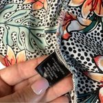 Resort Wear tie front puff sleeve crop top in tropical floral print small p Green Photo 3