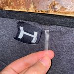 H by Bordeaux  Gray Short Sleeve Asymmetrical Hem Top Women's Size Medium Photo 3