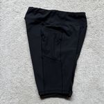 Adrienne Vittadini  Sport Black Bike Shorts Size Medium Photo 5