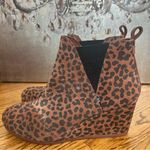 Toms Kelsey Animal Print Brown Wedge Booties Size 10 Photo 2