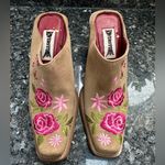 Vintage Riverstone Rosebuds Women’s Brown Leather Suede Western Clogs Y2K Size 9 Tan Photo 11