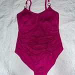 Women's Textured One Photo 2