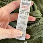 Pretty Little Thing  Khaki Elasticated Waist Wide Leg Cargo Pants in Green Photo 6