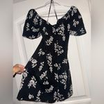 Abercrombie & Fitch Black and White Floral Embroidery Floral Dress Photo 3