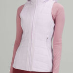 Lululemon Another Mile Vest Hooded Lavender Dew Light Purple Women’s Photo 0