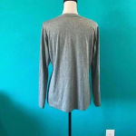 Nike New with out tags long sleeve dri fit shirt in size large Photo 1