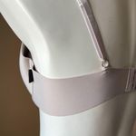 Vince Camuto  | Beige Seamless Underwire Bra Sz 36C Photo 3