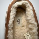 UGG  Women's Dakota Sunshine Perforated Detail Chestnut Bows 7 Photo 2