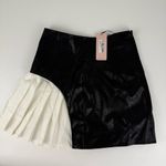 Micas NWT  Contrast Pleated Faux Leather Mini Skirt Photo 5