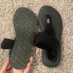 Sanuk Yoga Sandals Photo 1
