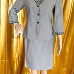 Kasper For ASL Petite Skirt Suit 2 Piece Set Size 6P Skirt Suit Ensemble Photo 0