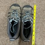 Keen Women's Voyageur Gray Low Sneaker US 8.5 Breathable Hiking Gorpcore Comfort Photo 6