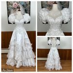 Fabulous Vintage 90s Justine Bridals Frilly Wedding Gown! White Size 4 Photo 1