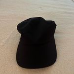 Lululemon  Black Hat Running Photo 2