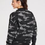 Gymshark NWOT  Adapt Camo Seamless Track Jacket Black Light Gray Size Small Photo 1