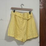 Gianni Bini GB  Yellow Paper Bag Linen Shorts NWT Size XL‎ Photo 1