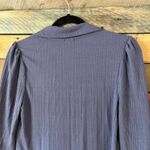 W5  Blue‎ Ribbed Collar Top Size Medium Photo 4