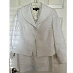 Kasper Women's White Floral Print Blazer and Skirt Size 6P Photo 0