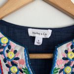 Hailey & Co. Embroidered Top sz Small Photo 2