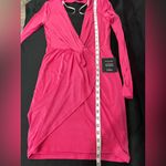 Lulus 🆕  Fuchsia Long Sleeve Wrap Dress Size S Photo 8