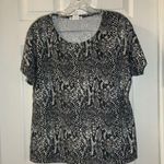 Cathy Daniels  Black/White Snake Print Short Sleeve Tee L Photo 0
