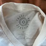 TRUST THE UNIVERSE Los Angeles Distressed 100% Cotton T Photo 5