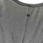 Lululemon Womens Black & White Striped Short Sleeve T-Shirt Size 6 Photo 2