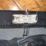Free People  black jegging 27 ankle/cropped jeans Photo 1