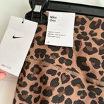 Nike  Dri-FIT One‎ Women's Mid-Rise Printed Leggings Leopard XS NWT Photo 4