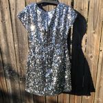 Gianni Bini Black w/silver Sequined Dress! 6 Photo 4