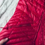 Talbots  Chevron Quilted Down

Puffer Vest in Holiday Red size small Photo 5