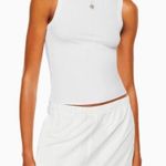 Aritzia TNA White Tank Photo 0