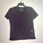 FIGS  Casma Three-Pocket Scrub Top black sz xs Photo 1