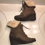 UGG  Women’s Zea Brown Leather Shearling Fur Cuff Waterproof Wedge Ankle Booties Photo 5