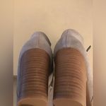 Lucky Brand  women beige suede Chelsea heel Noryn boots US 10 Photo 4