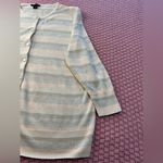 Ann Taylor  women's sweater. Size M 57% cotton 33 Rayon and 10% polyester. Photo 5