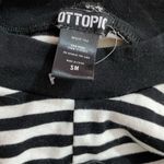 Hot Topic Black Stripe Heart Mock neck long sleeve cropped crop top tee shirt S Photo 9