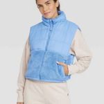 JoyLab NWT Joy Lab size XL Women's Blue Quilted Vest with Sherpa Photo 0