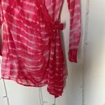 H:ours Jaqi Wrap Dress in Fuchsia Tie Dye Small Photo 4