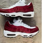 Nike  Air Max 95 LX Women's Sneakers Red Size 8.5 Athletic Shoes Photo 5