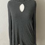 American Eagle  Soft and Sexy Rib Cutout Long sleeve Photo 0