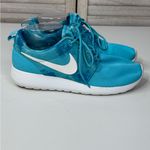 Nike  Women's Roshe Run Sneakers "Clearwater" White/Electric Blue-8 Photo 1