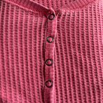 Seven7 Henley Waffle Shirt Vintage Washed Out Pink Berry Comfy Womens Top Medium New Photo 1