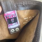 Frye brown leather distressed ladies riding boots Western size 9.5 B 902H retro Photo 12