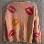 Main Strip Lips print sweater in size M •  Photo 2