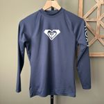 Roxy Women's Whole Hearted Long Sleeve UPF 50 Rashguard Med Photo 1