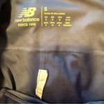 New Balance EUC  Women's Q Speed Tight Photo 5